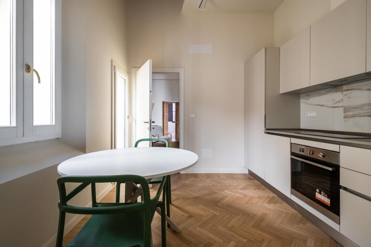 Appartamento D'Azeglio Nel Salotto Di Bologna Exterior photo